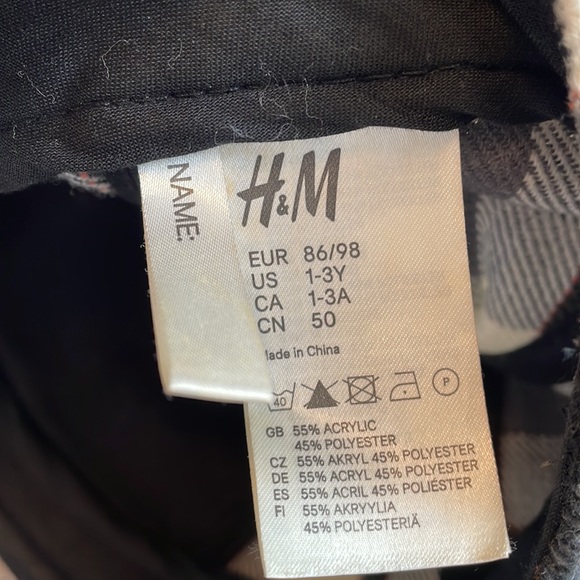 ⚡️flash sale! 3 for 10⚡️HM kid’s hat - Picture 2 of 2